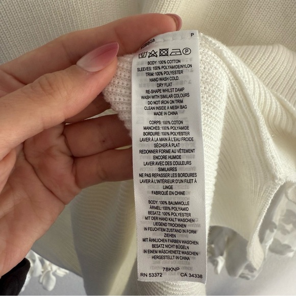 French Connection White Caballo Floral Lace Sleeve Sweater Sz M Coquette V Neck - Picture 7 of 7